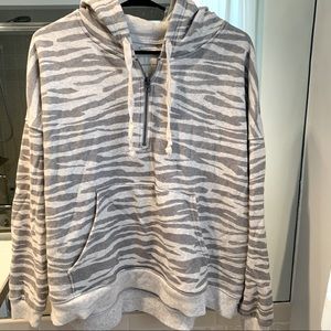 Cropped baggy quarterzip hoodie